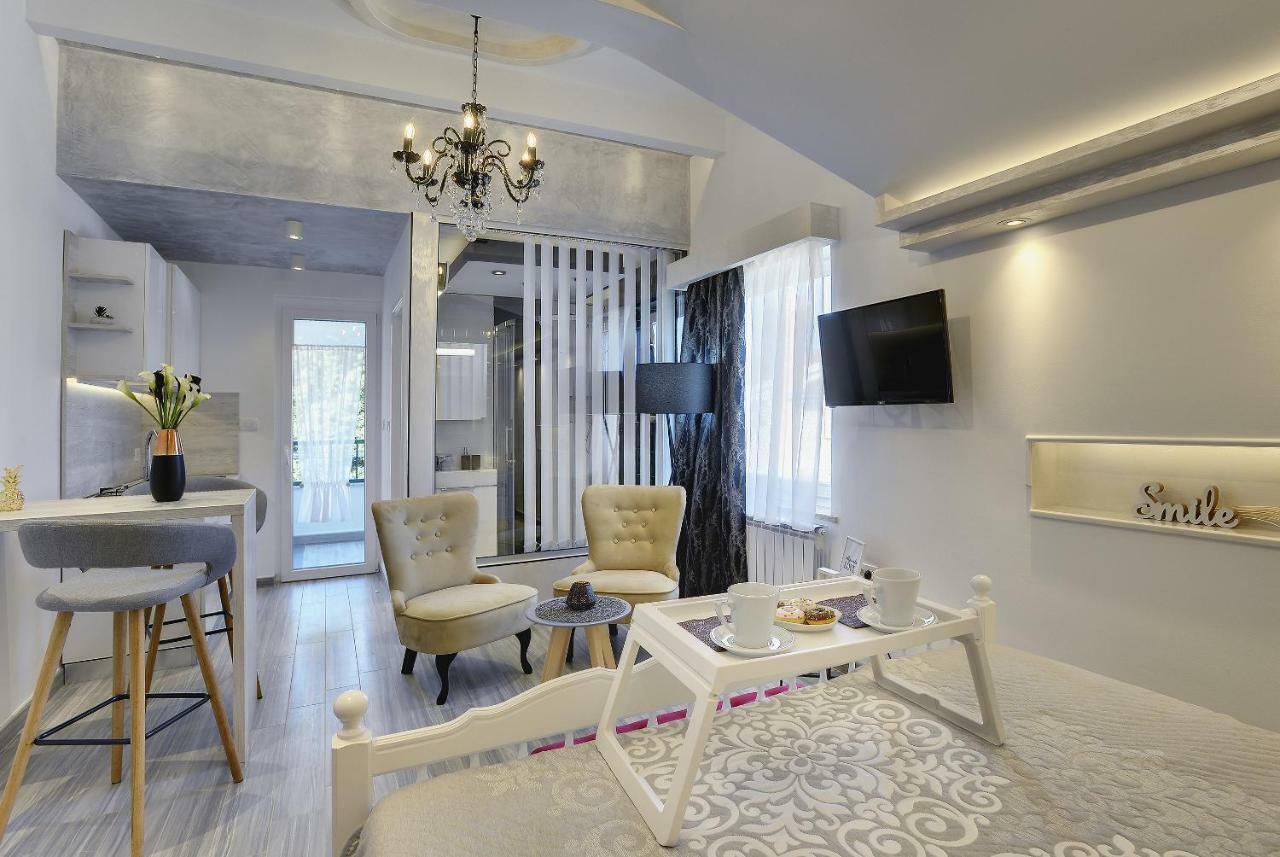 Apartments Zanetti 2 Pula Luaran gambar