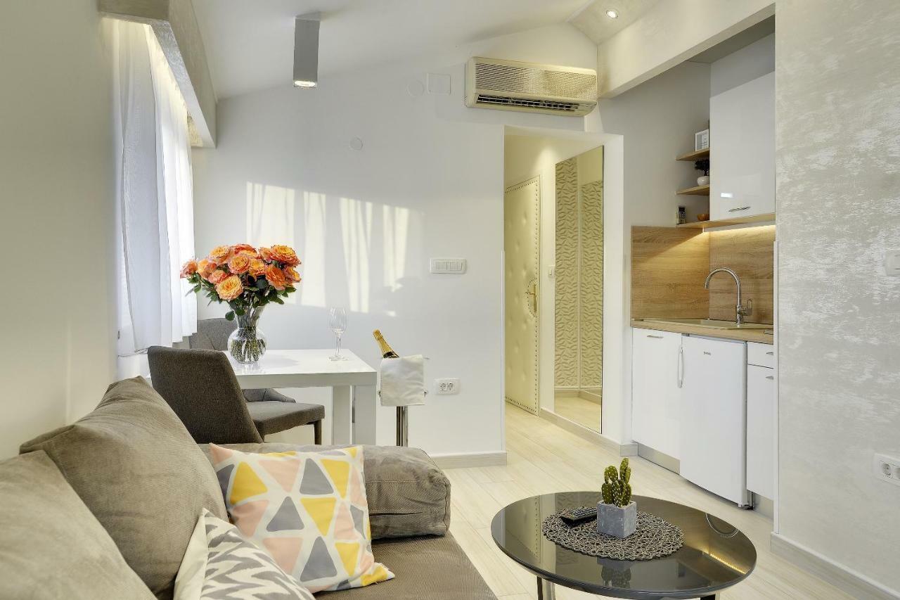Apartments Zanetti 2 Pula Luaran gambar